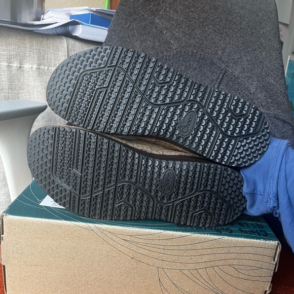 Chaco Paonia Clog in Teak Size 8 - Picture 3 of 5